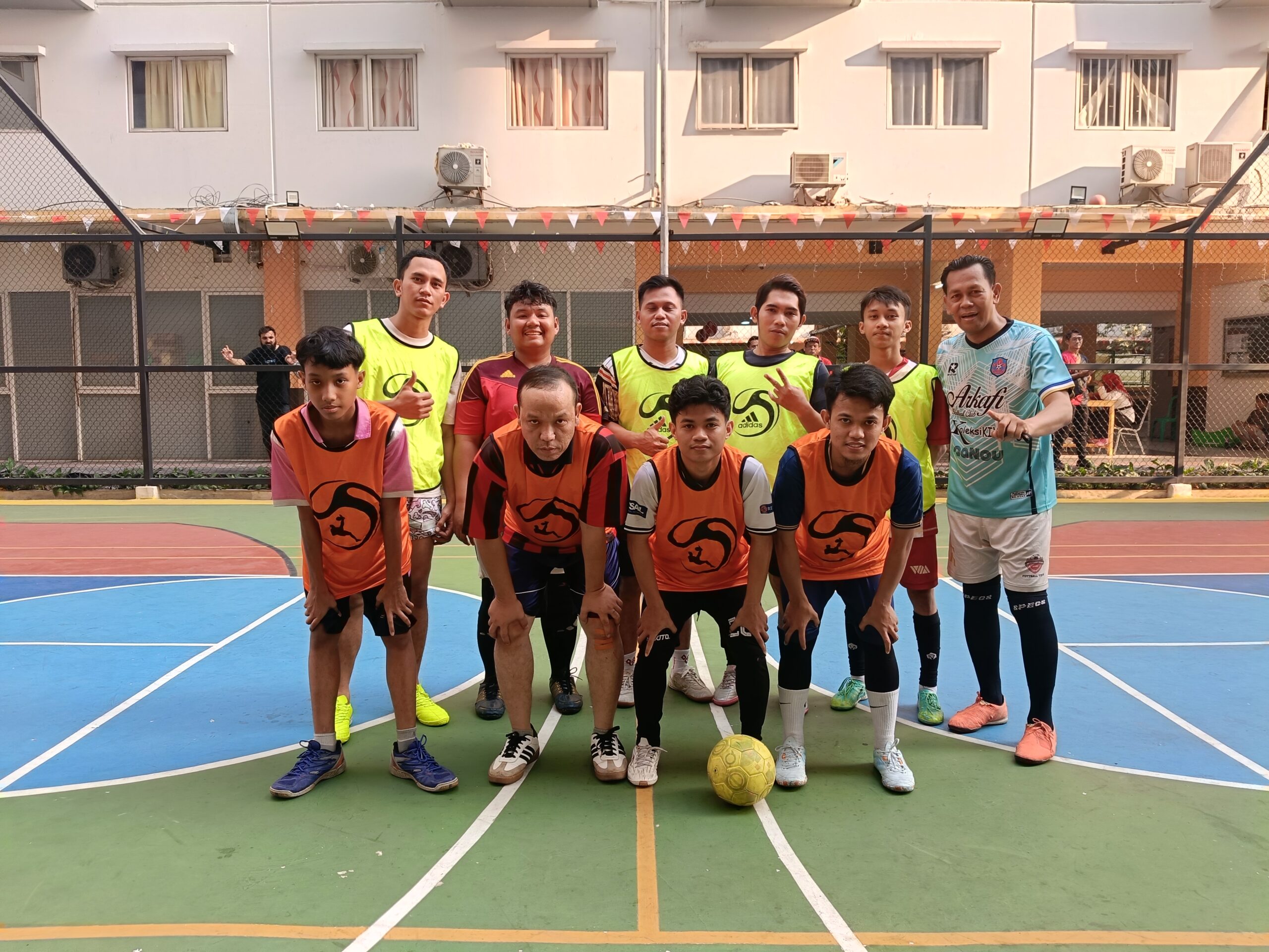 Peringatan HUT ke-81 Kemerdekaan RI di Gading Icon
